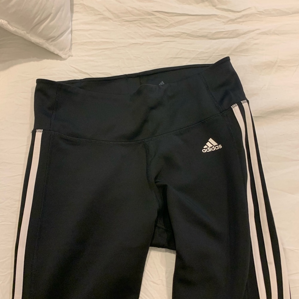 Adidias workout leggings